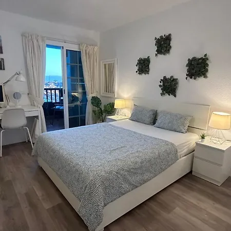 Appartement Huebsche Mit 2 Schlafzimmern, Pool Und Wlan, Strandnaehe