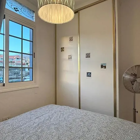 Huebsche Mit 2 Schlafzimmern, Pool Und Wlan, Strandnaehe Appartement